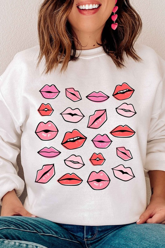 Kisses GRAPHIC SWEATSHIRT