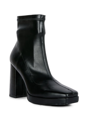 Madison Square Toe Chunk Heel Ankle Boots