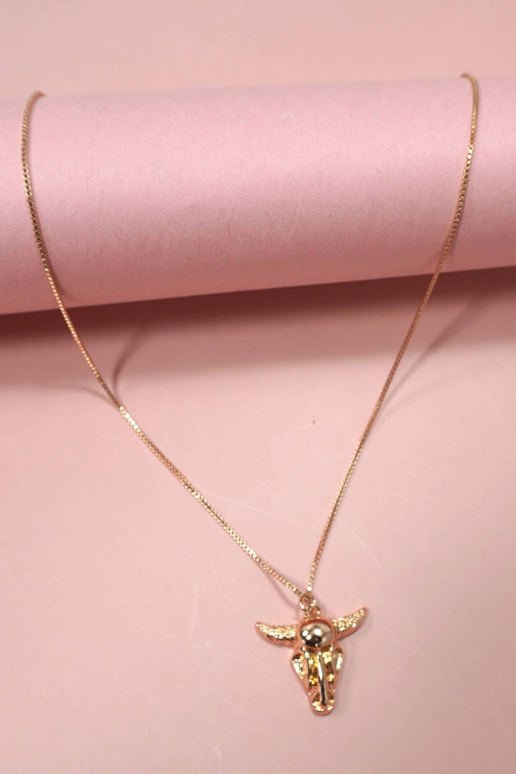 GOLD BULL HEAD CHARM NECKLACE