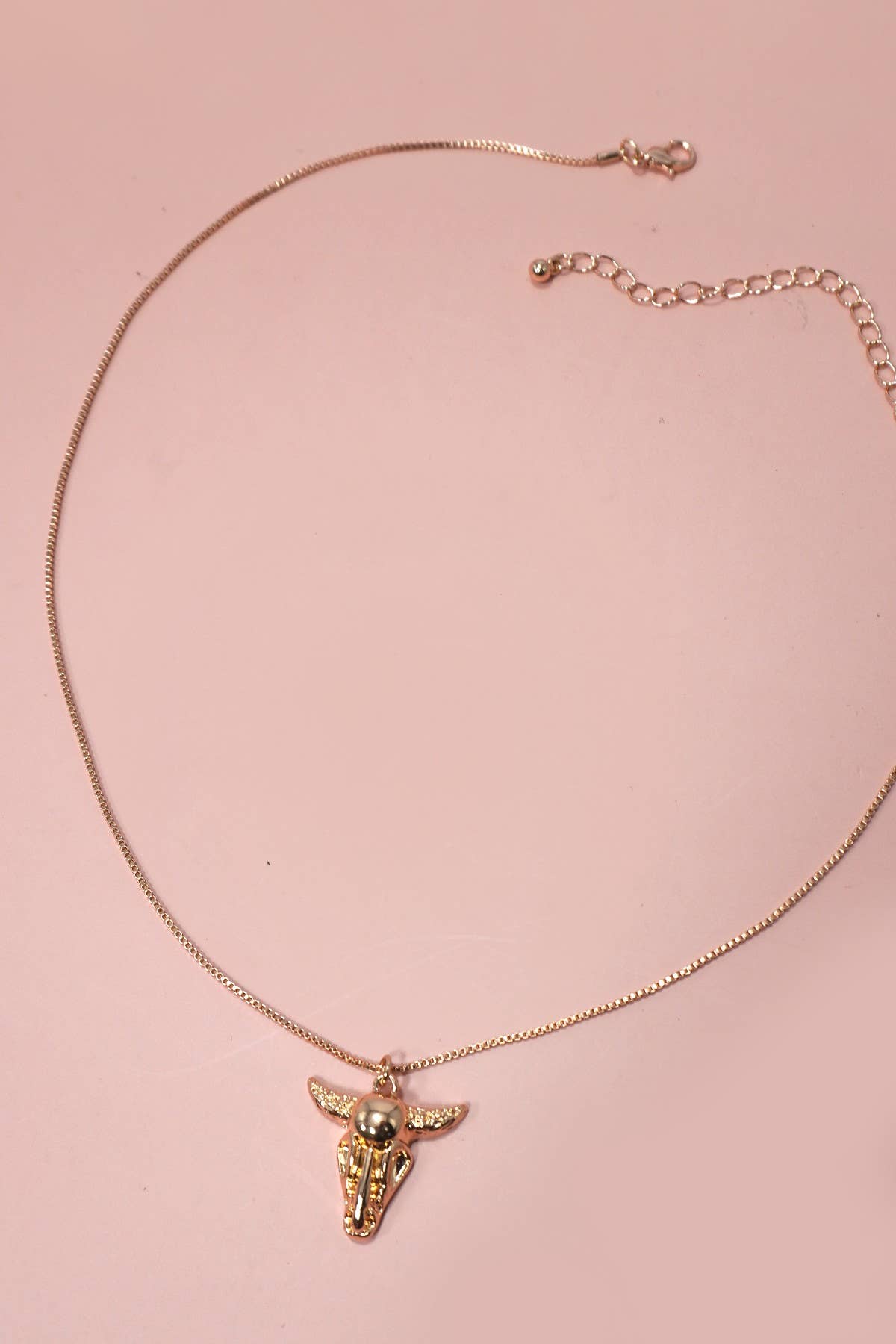 GOLD BULL HEAD CHARM NECKLACE