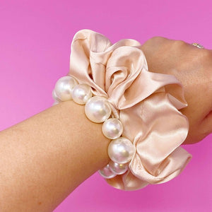 Pearl & Satin Scrunchie Set