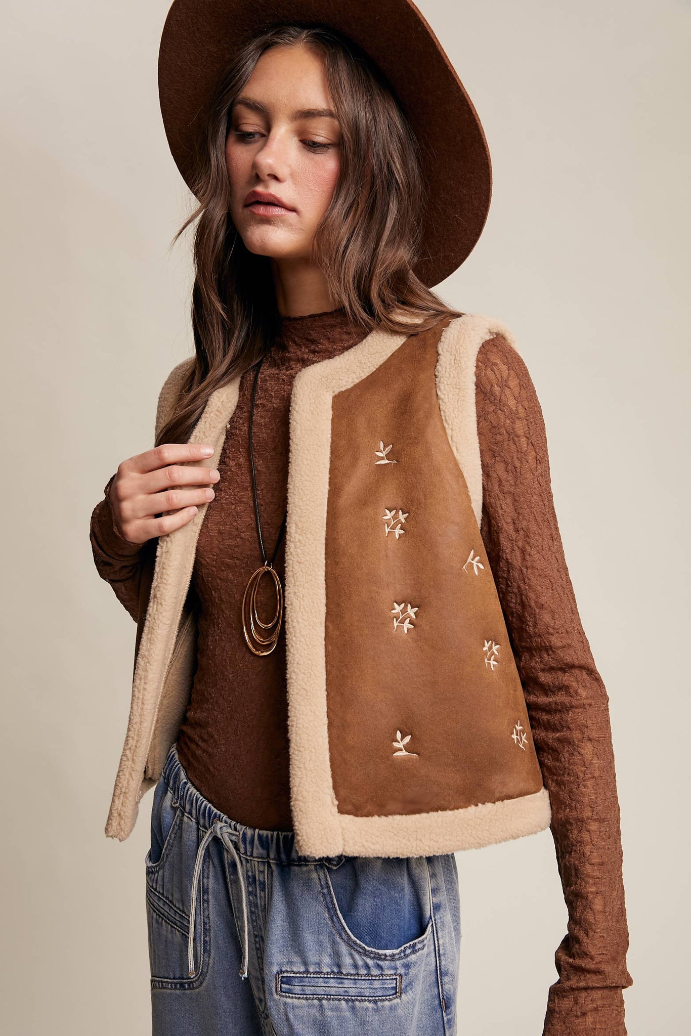 It’s Giving Yellowstone Vibes Suede Sherpa Lined Vest