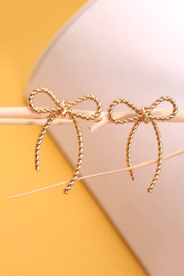 Rope Me In Bow Earring