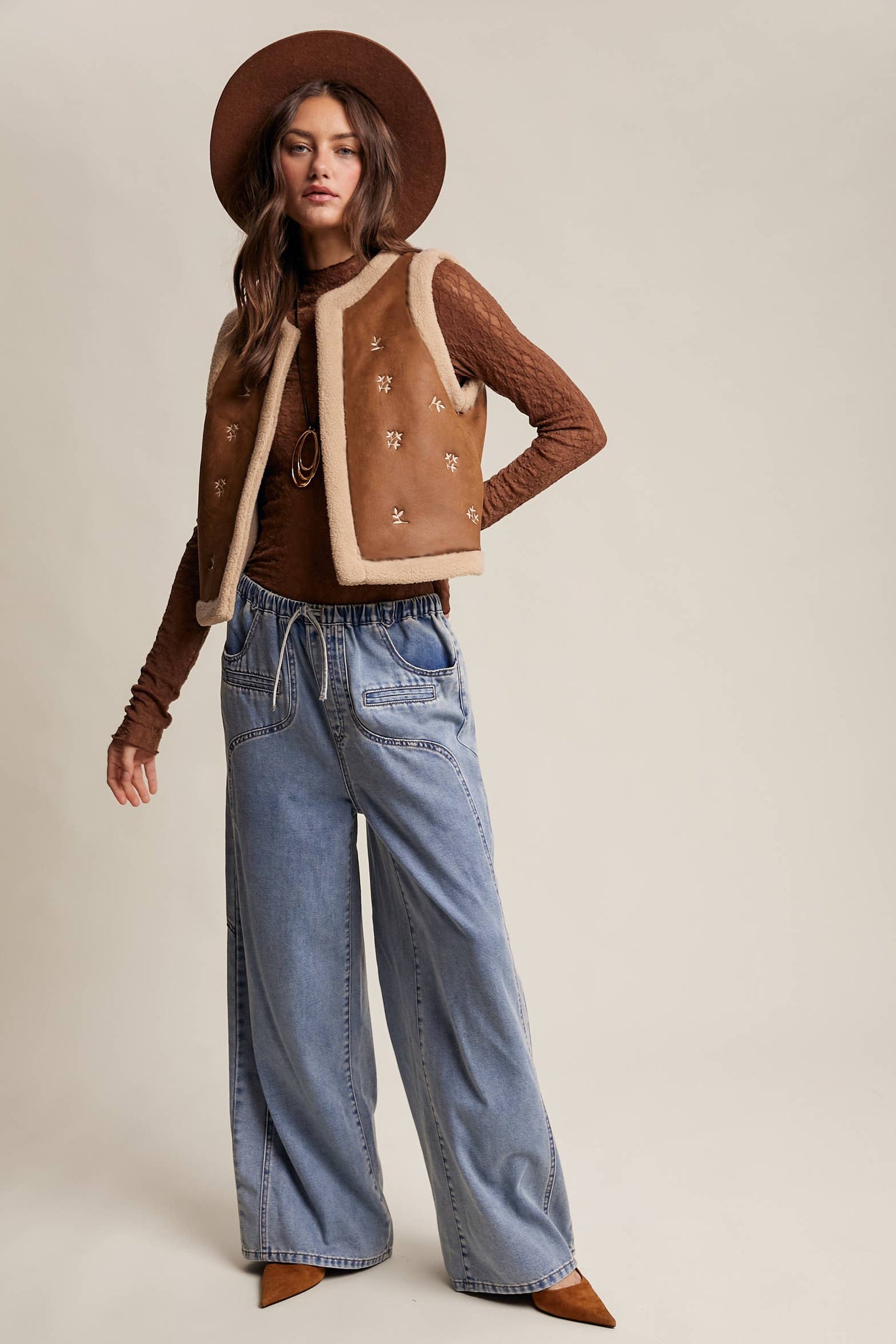 It’s Giving Yellowstone Vibes Suede Sherpa Lined Vest