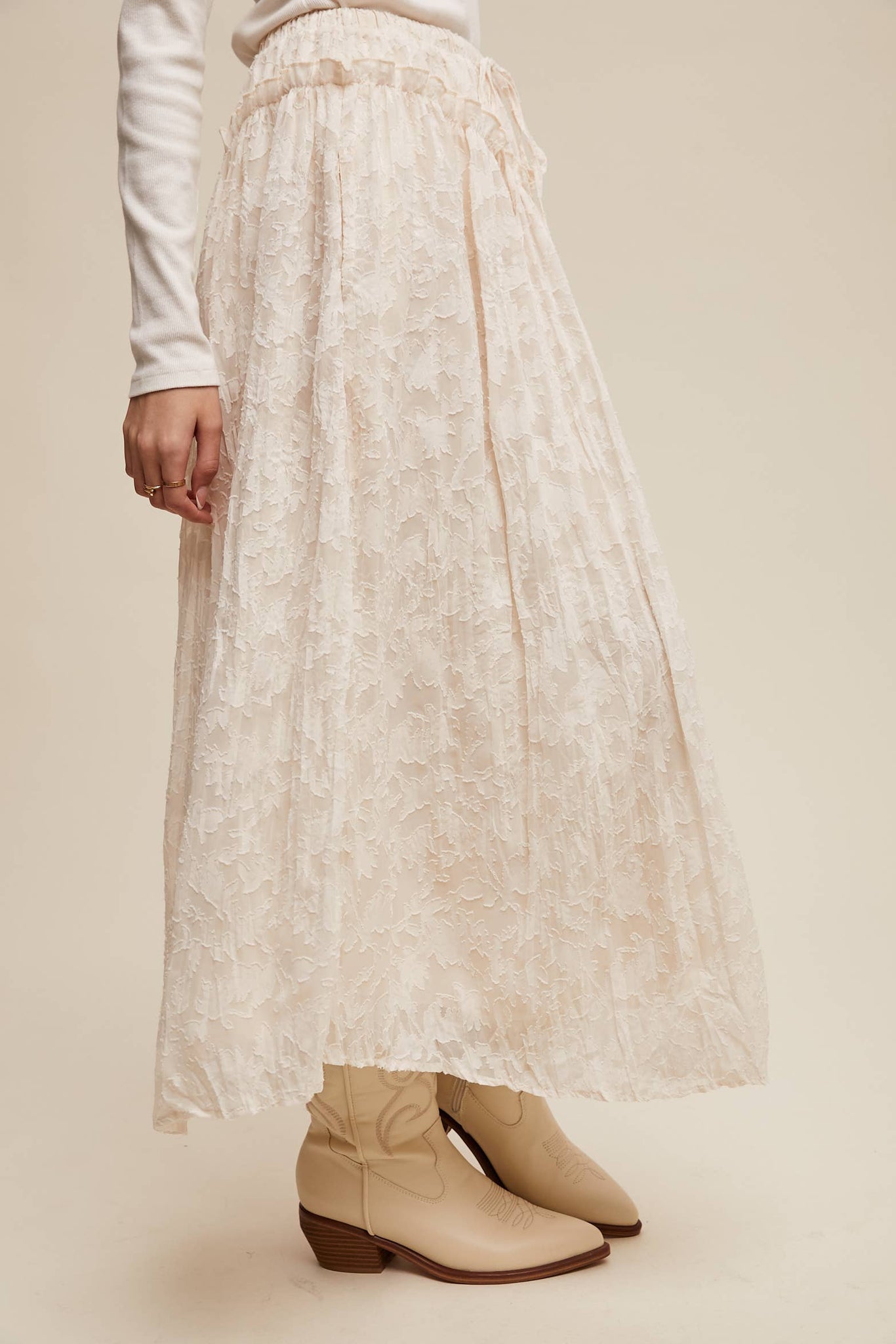 Queen of the West Floral Textured Maxi Skirt