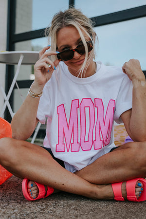 Mom Tee